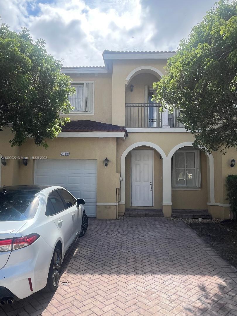 Rental Property at 7109 Sw 166th Pl 7109, Miami, Broward County, Florida - Bedrooms: 4 
Bathrooms: 3  - $3,800 MO.