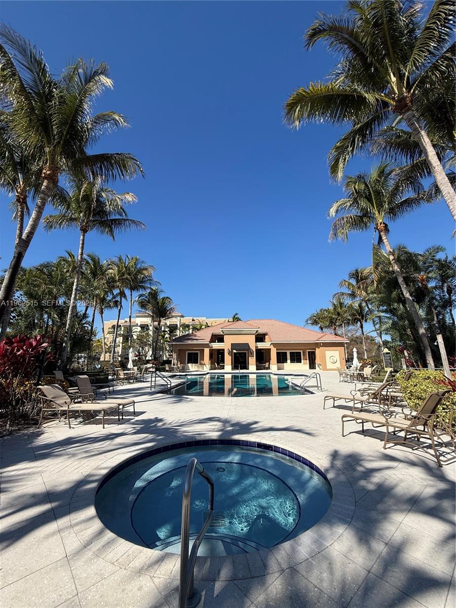 RESIDENCES AT MIDTOWN - Residential