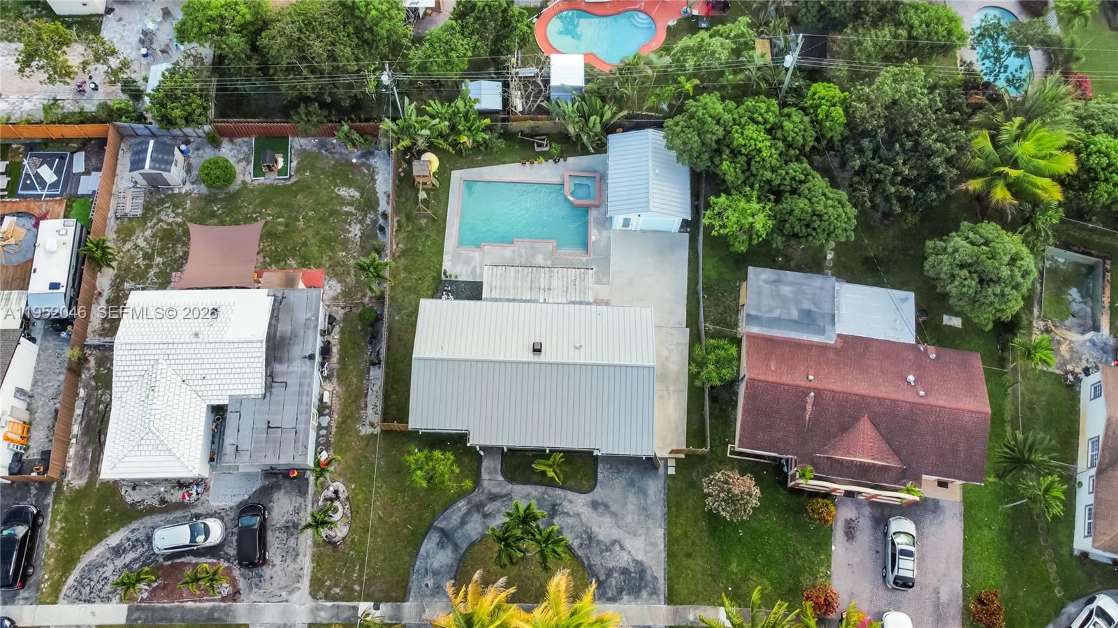 BONNIE LOCH - Residential