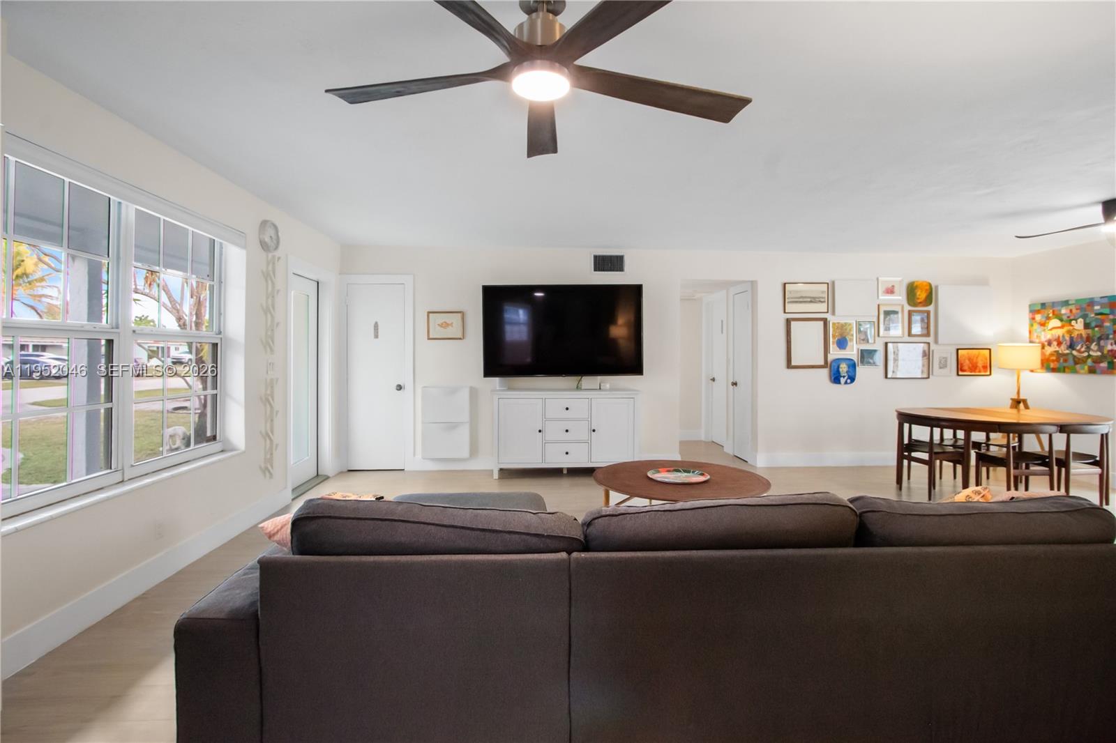 BONNIE LOCH - Residential