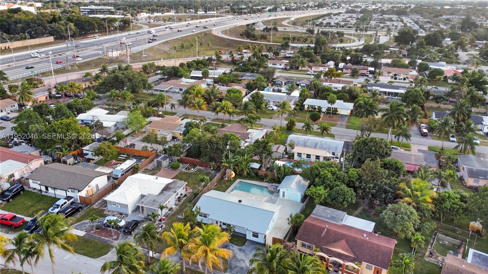 BONNIE LOCH - Residential