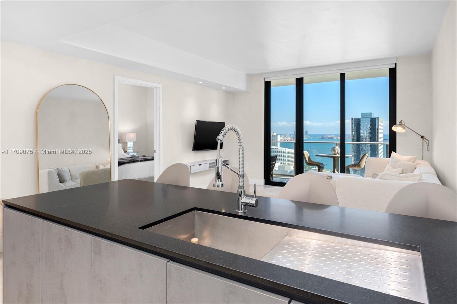 Property for Sale at 1010 Brickell Ave 3203, Miami, Broward County, Florida - Bedrooms: 2 
Bathrooms: 3  - $1,125,000