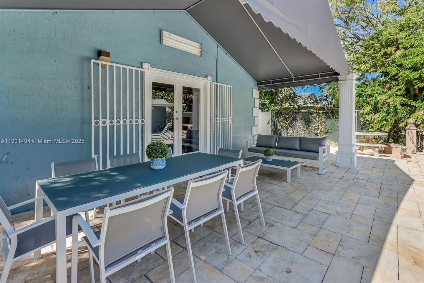 TOWN OF HALLANDALE B-13 - Residential Lease