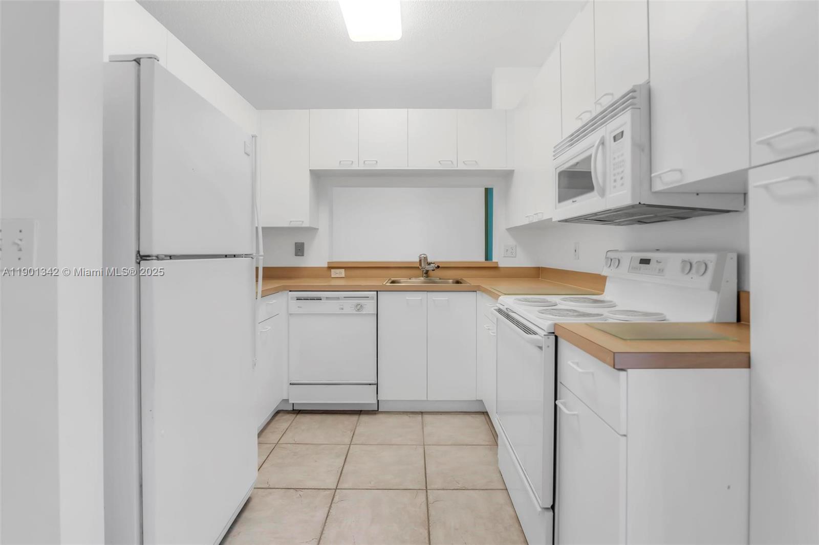 View photos, virtual tours, details... 15113 NW 8th St