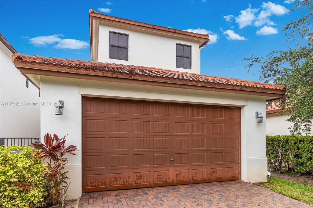 Photo of 8294 NW 39th Ct, Cooper City, FL 33024 (MLS # A11370229)