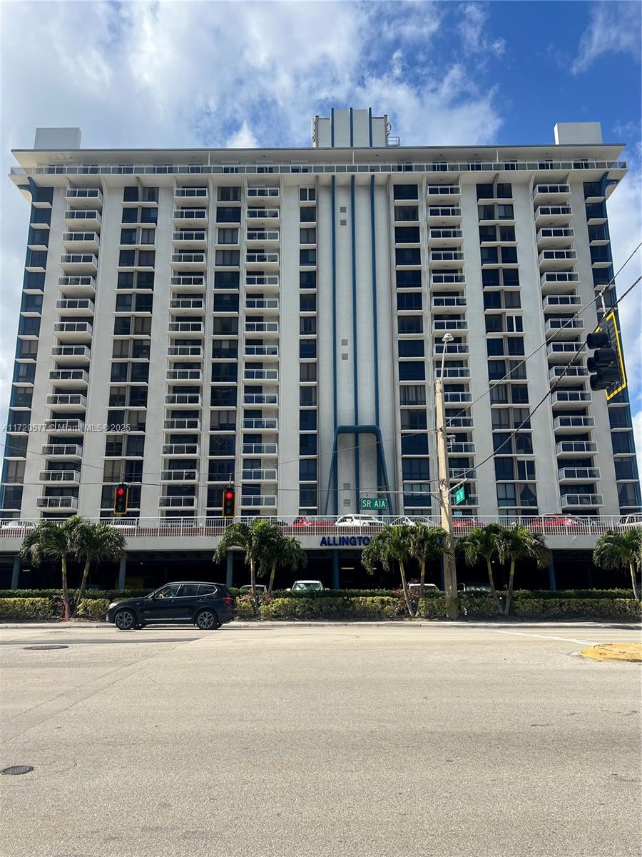 ALLINGTON TOWERS CONDO - Residential