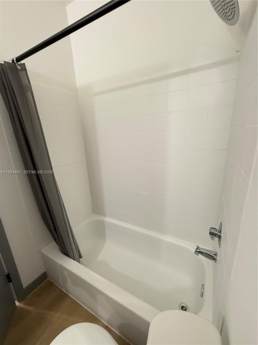 WINDSOR PLAZA CONDO - Residential Lease