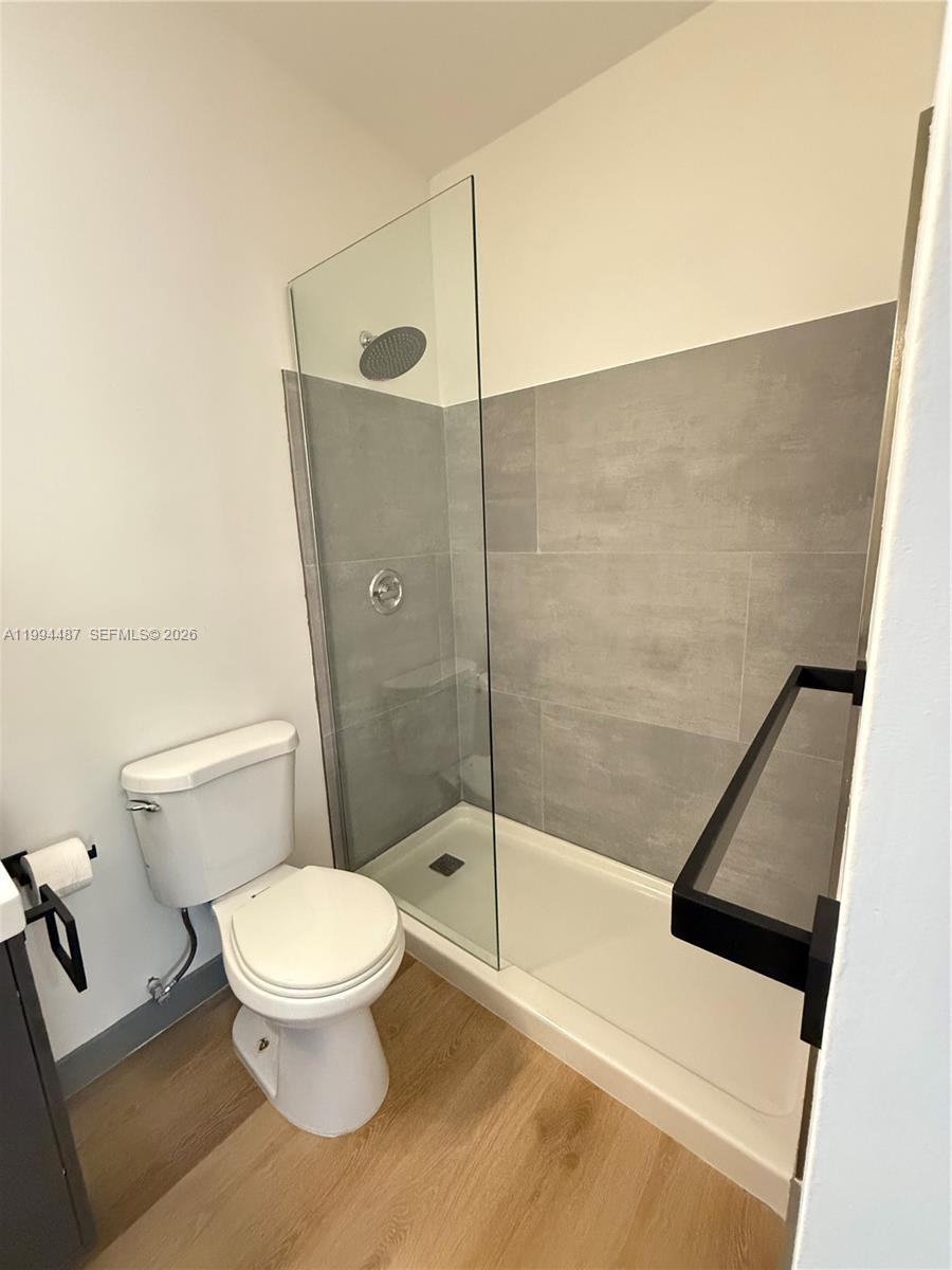 WINDSOR PLAZA CONDO - Residential Lease