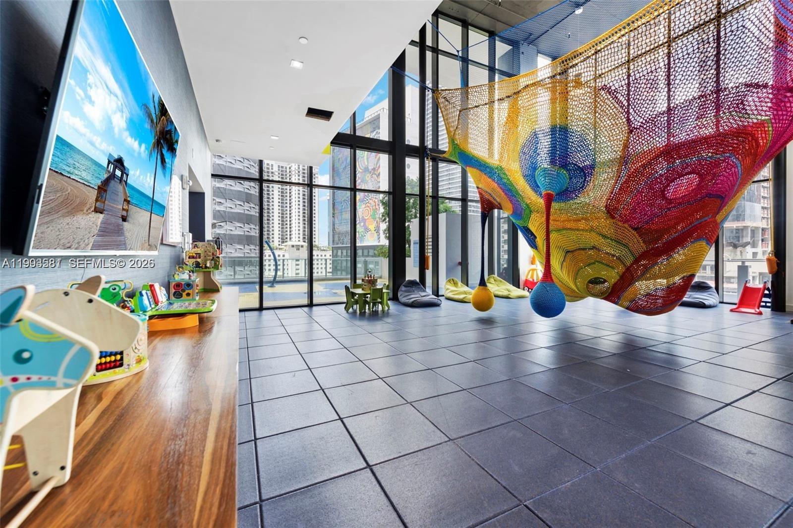 1010 BRICKELL CONDO - Residential Lease