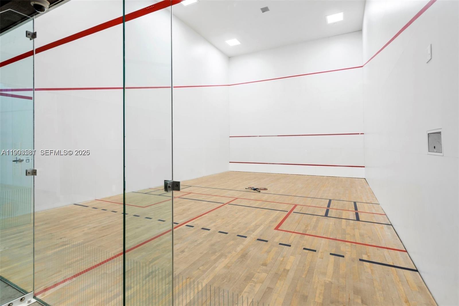 1010 BRICKELL CONDO - Residential Lease