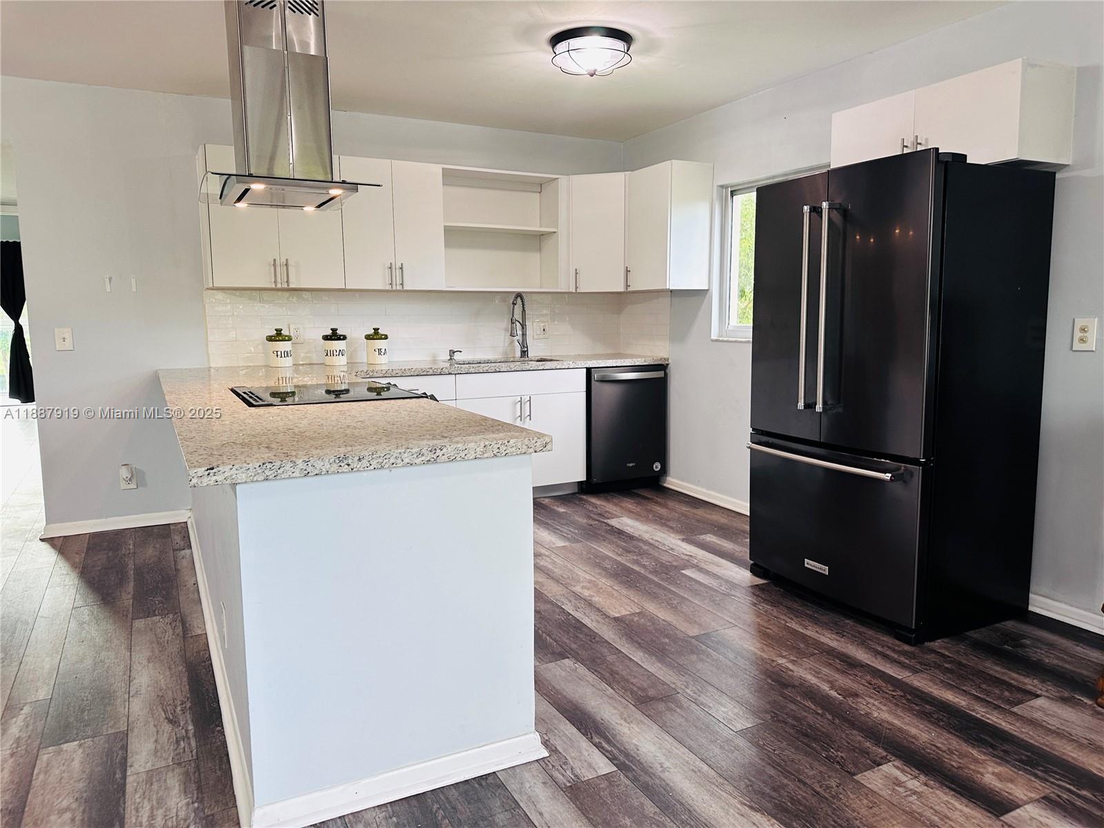 KINGSLEY AT CENTURY VILLAG - Residential