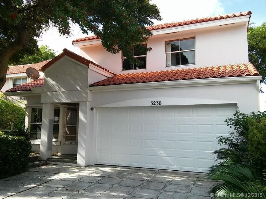 Expansive lake front 3 bed/2.5 bath home in desirable Emerald Pointe. Home boasts over 2400 sq. ft. of open living space. Bring your imagination to make this home yours! This is a Fannie Mae Homepath property.