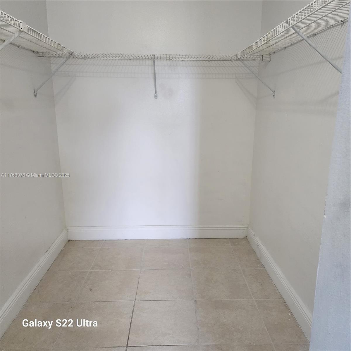 SAGA BAY GARDENS CONDO - Residential