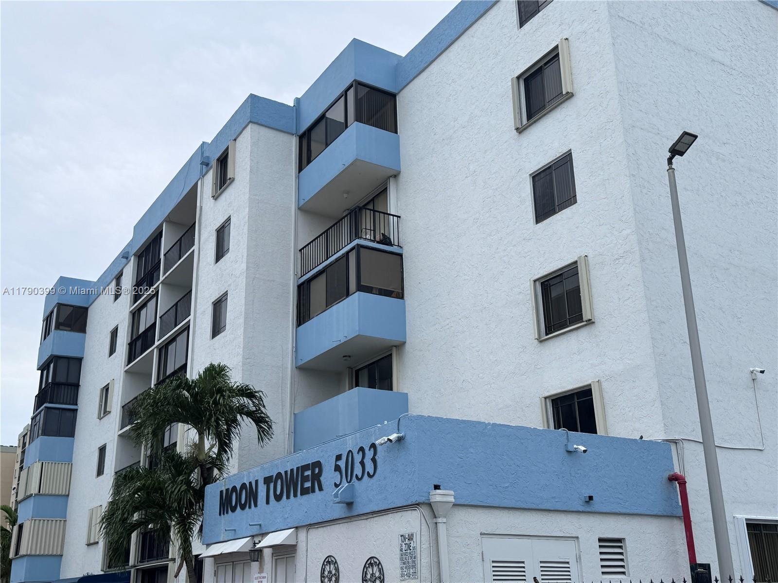 Rental Property at 5033 Nw 7th St 402, Miami, Broward County, Florida - Bedrooms: 3 
Bathrooms: 2  - $3,000 MO.
