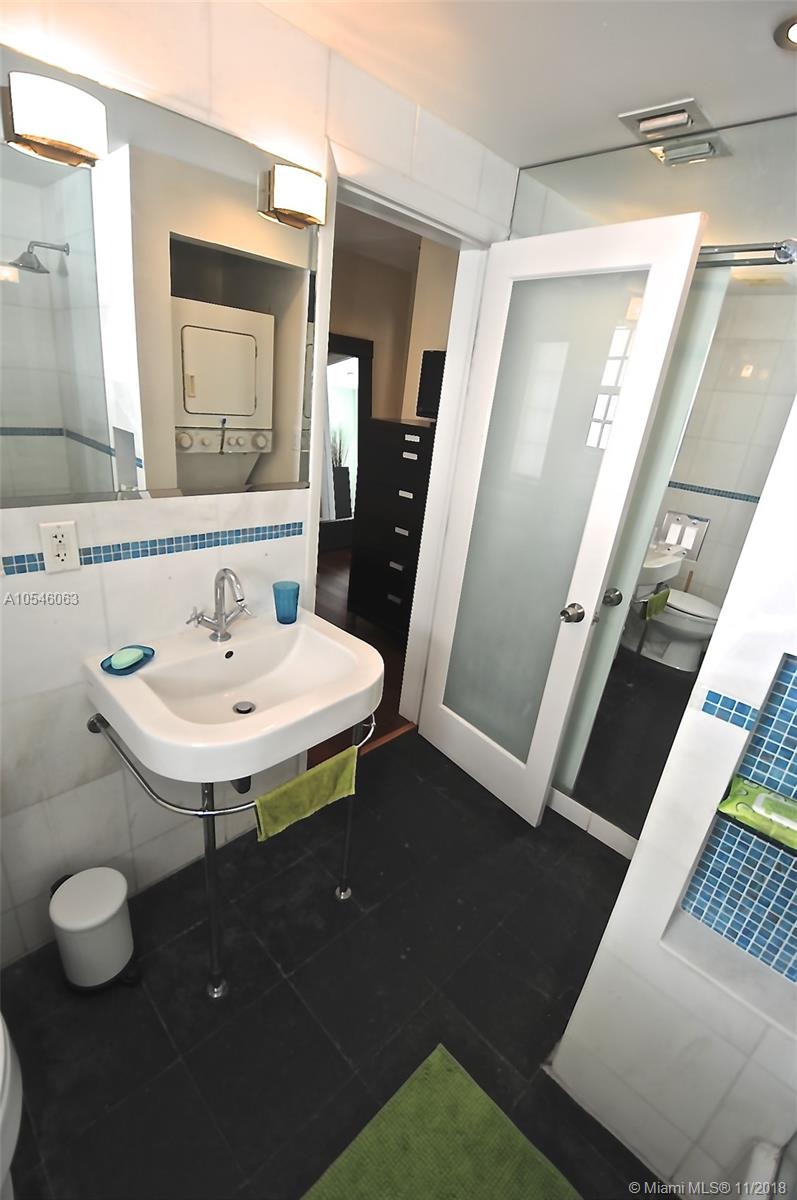 WHISPER  CONDO - Residential Lease