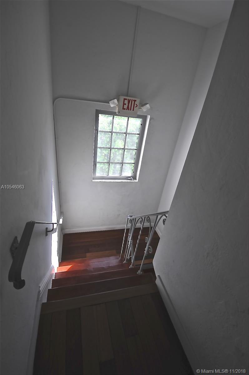 WHISPER  CONDO - Residential Lease