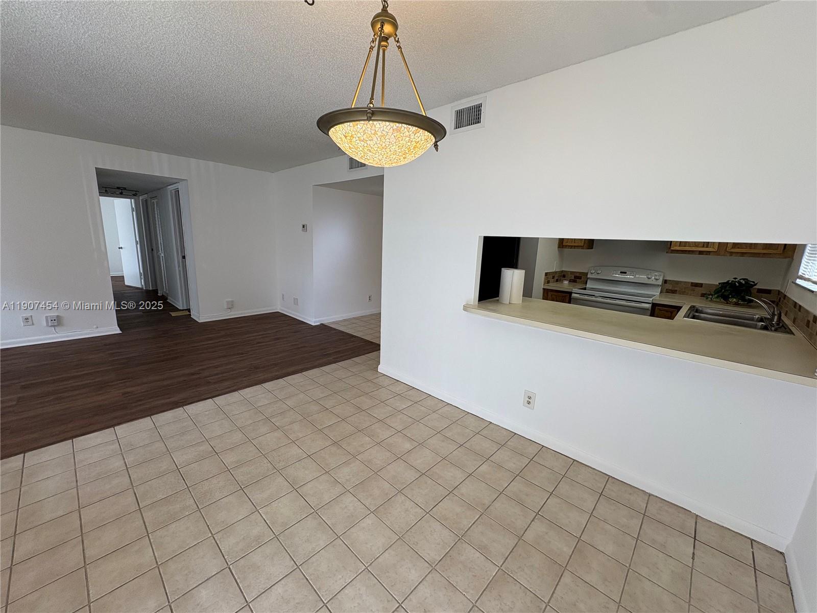 SHADOW WOOD CONDO - Residential