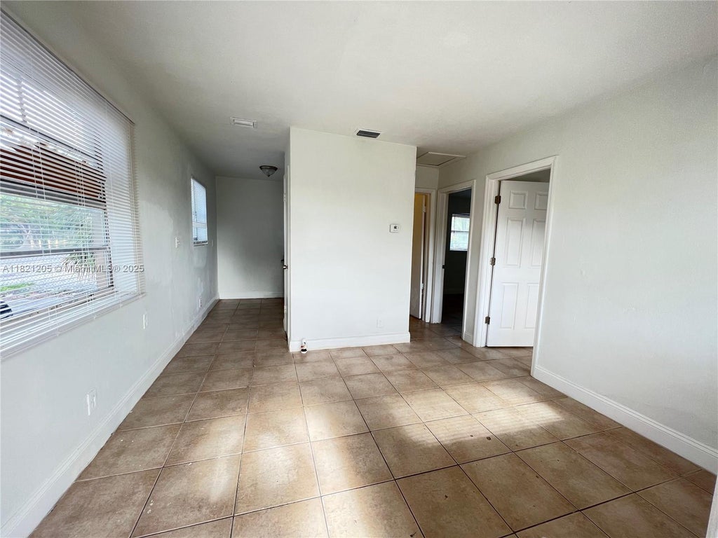 Photo of 405 NW 5th St #1, Pompano Beach, FL 33060 (MLS # A11821205)