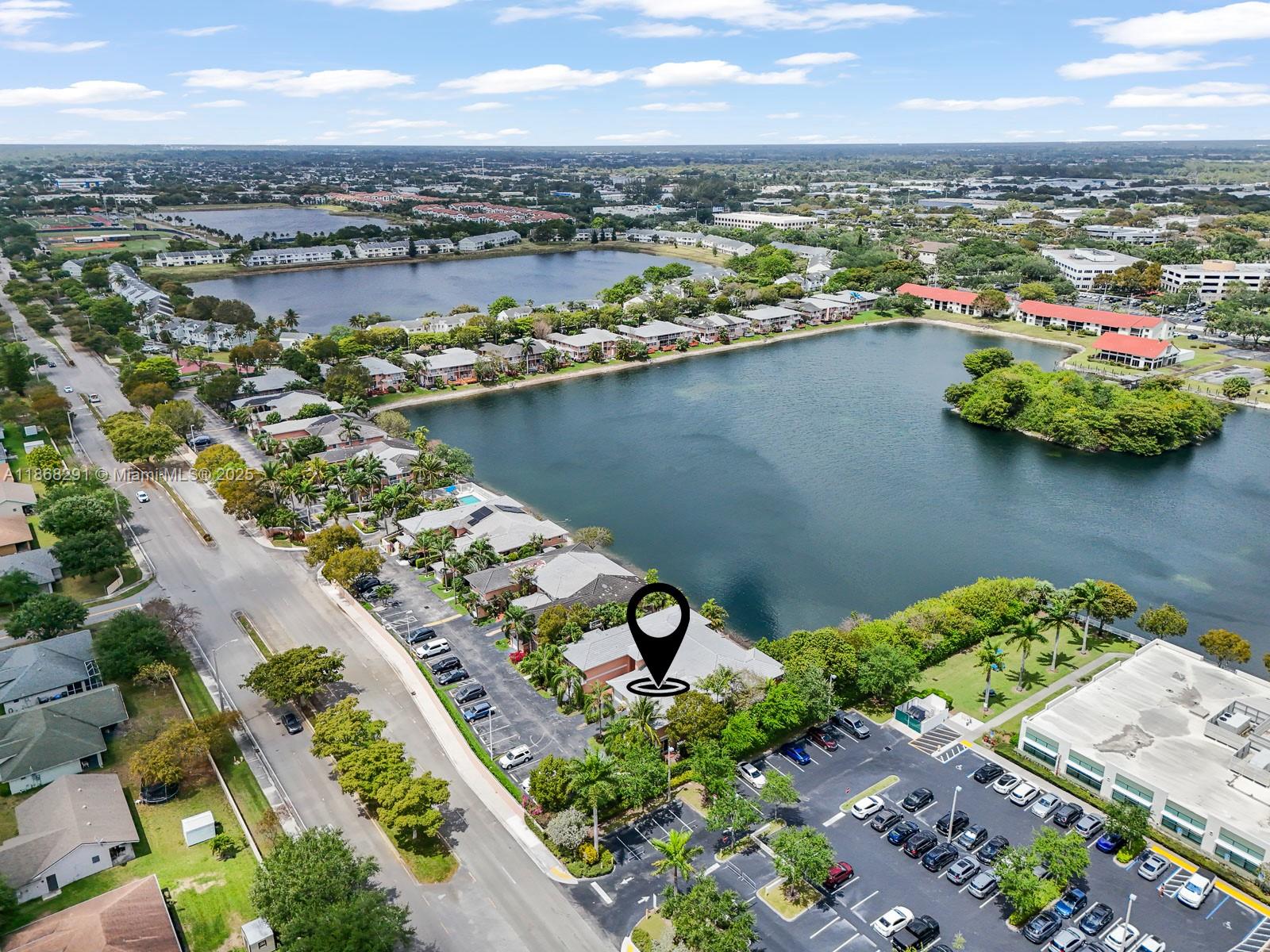 SARTORI LAKE - Residential