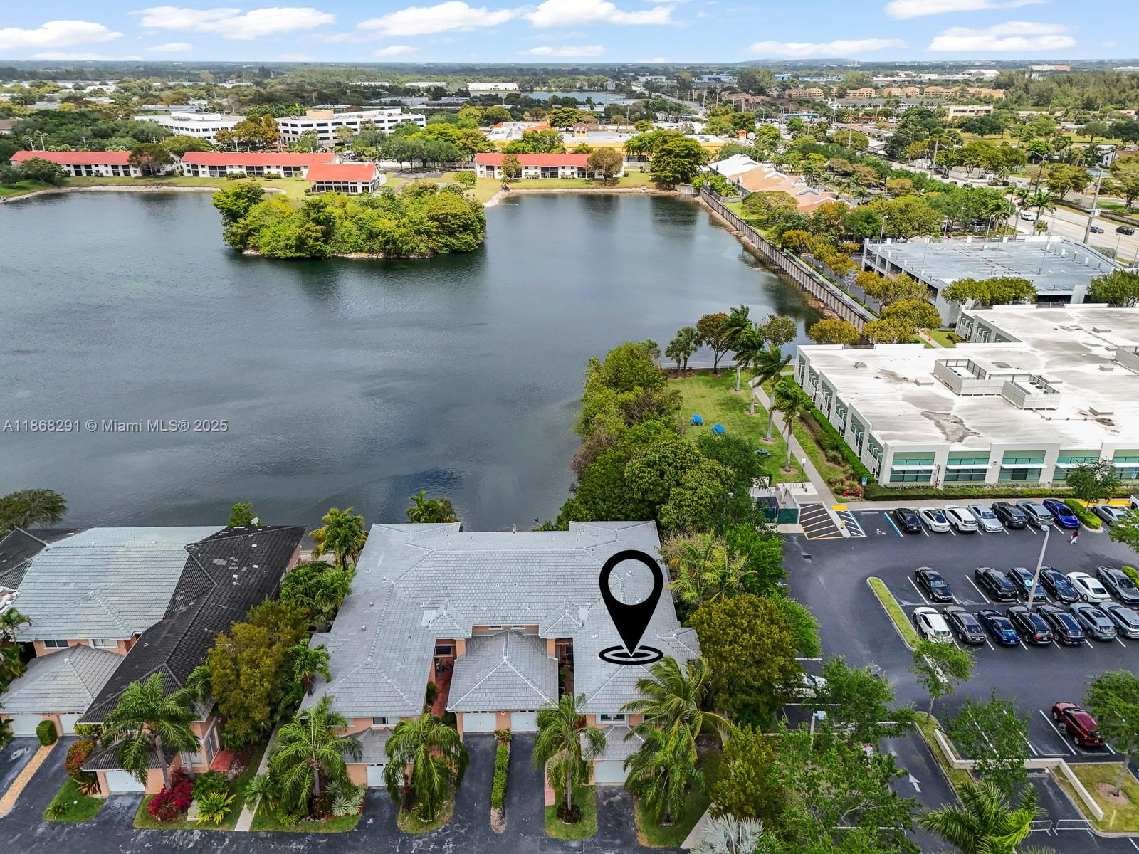 SARTORI LAKE - Residential