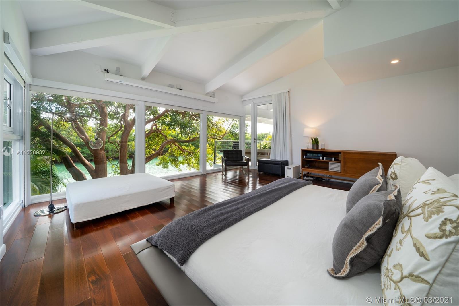 CAPE FLORIDA SUB SEC 3 - Residential