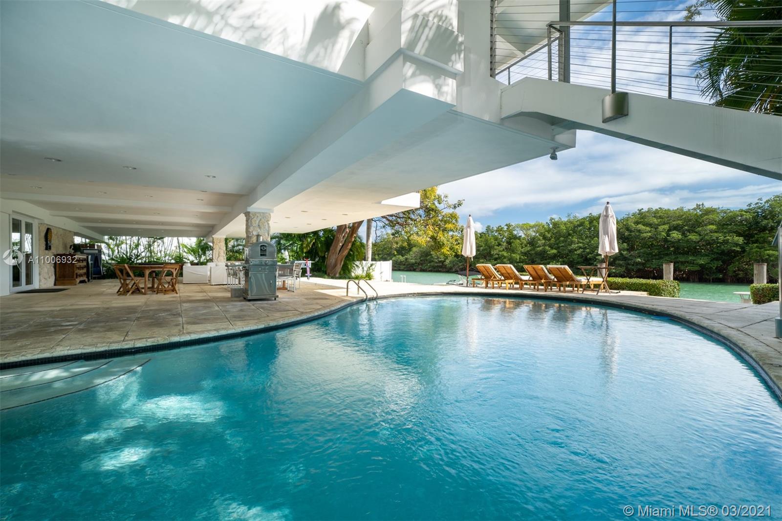 CAPE FLORIDA SUB SEC 3 - Residential