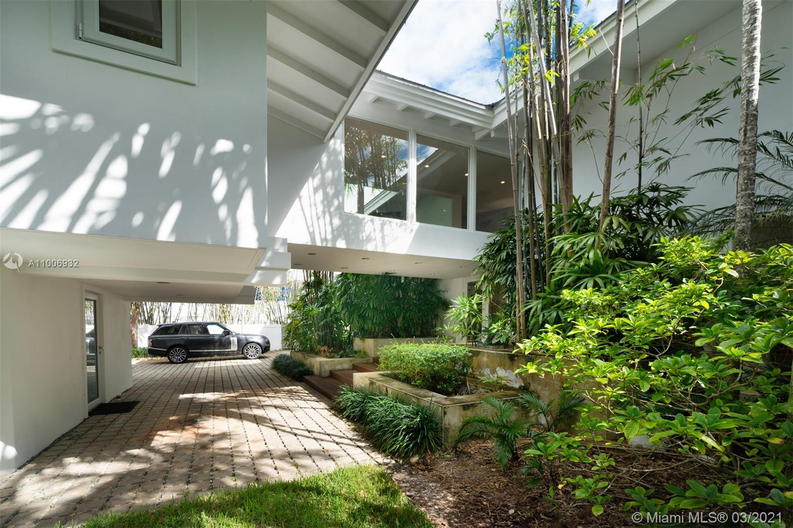 CAPE FLORIDA SUB SEC 3 - Residential