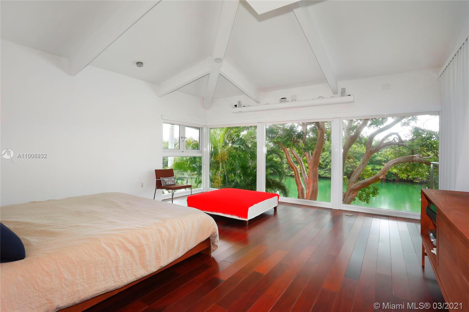 CAPE FLORIDA SUB SEC 3 - Residential