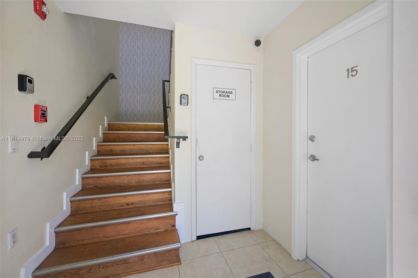 WEST SHORE CREST - Residential Lease