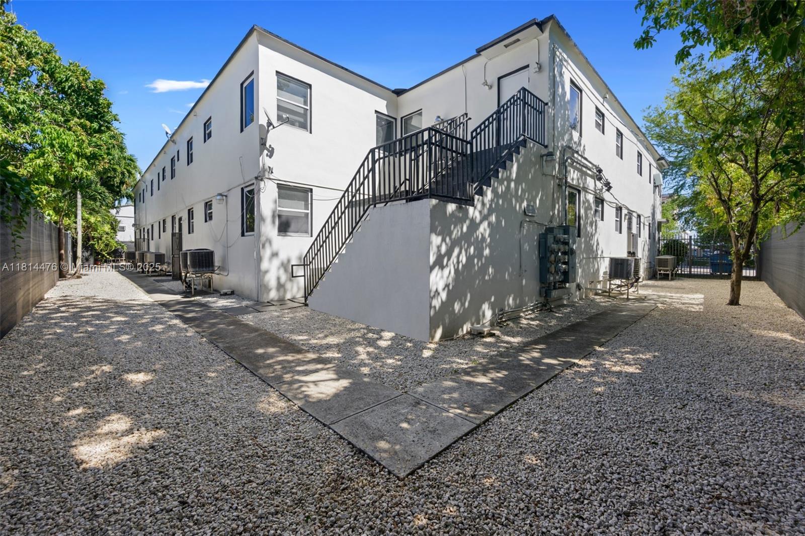 WEST SHORE CREST - Residential Lease