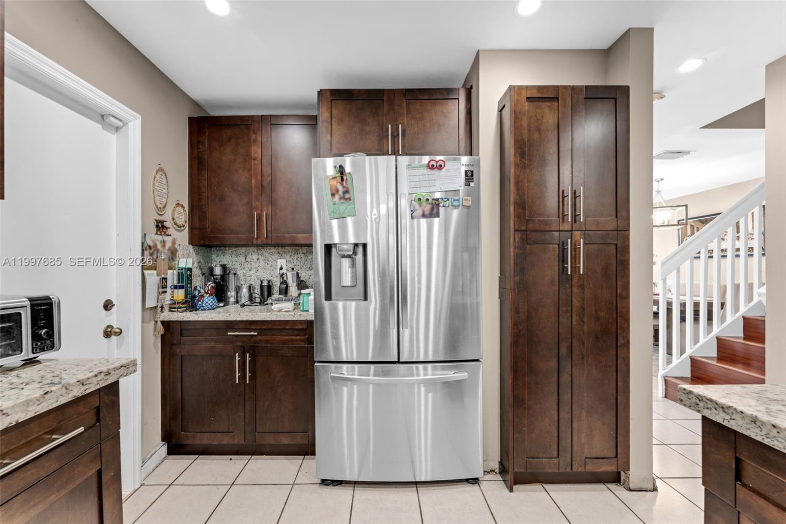 WEITZER SERENA LAKES ESTAT - Residential