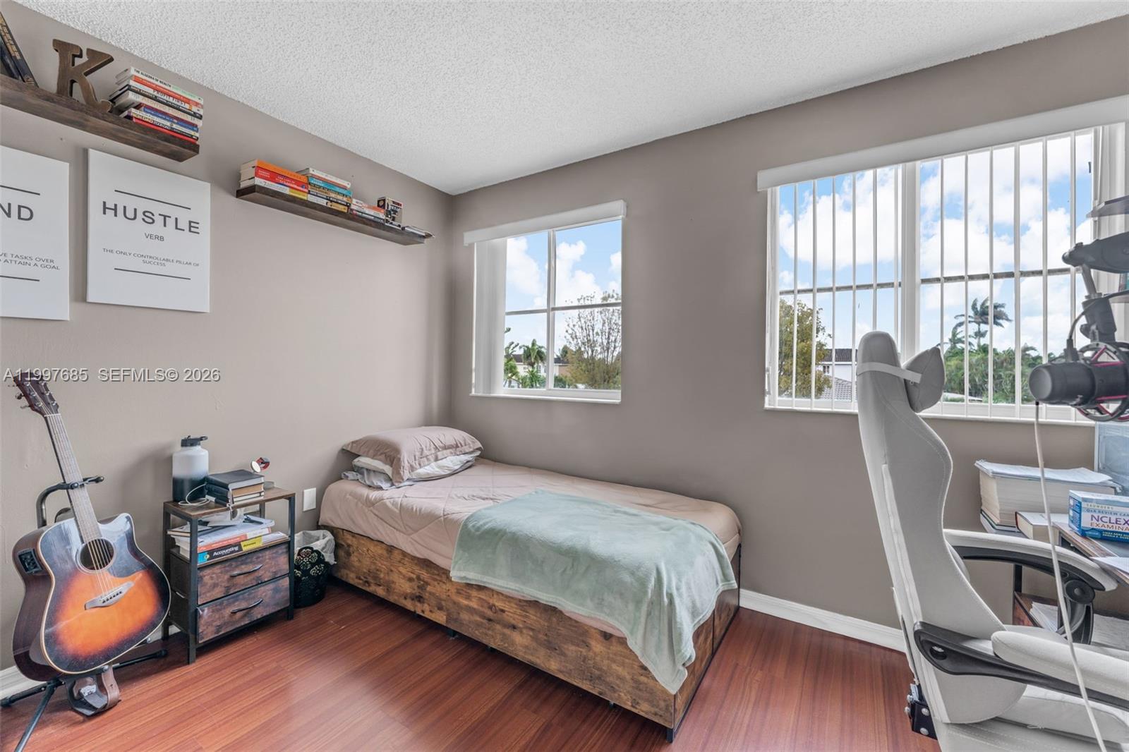 WEITZER SERENA LAKES ESTAT - Residential