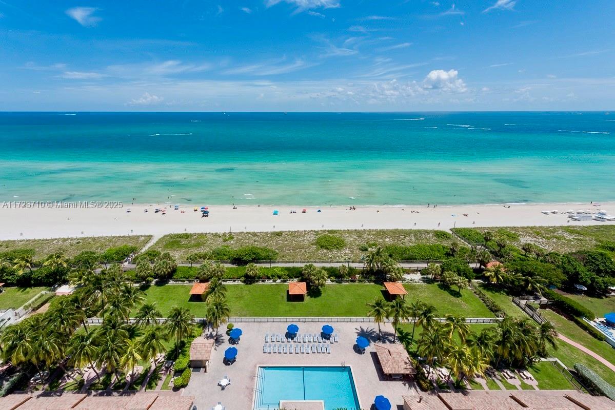 Property for Sale at 2555 Collins Ave 2105, Miami Beach, Miami-Dade County, Florida - Bedrooms: 1 
Bathrooms: 2  - $870,000