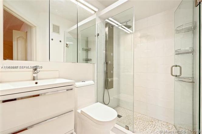 HAMPTON PLACE CONDO - Residential