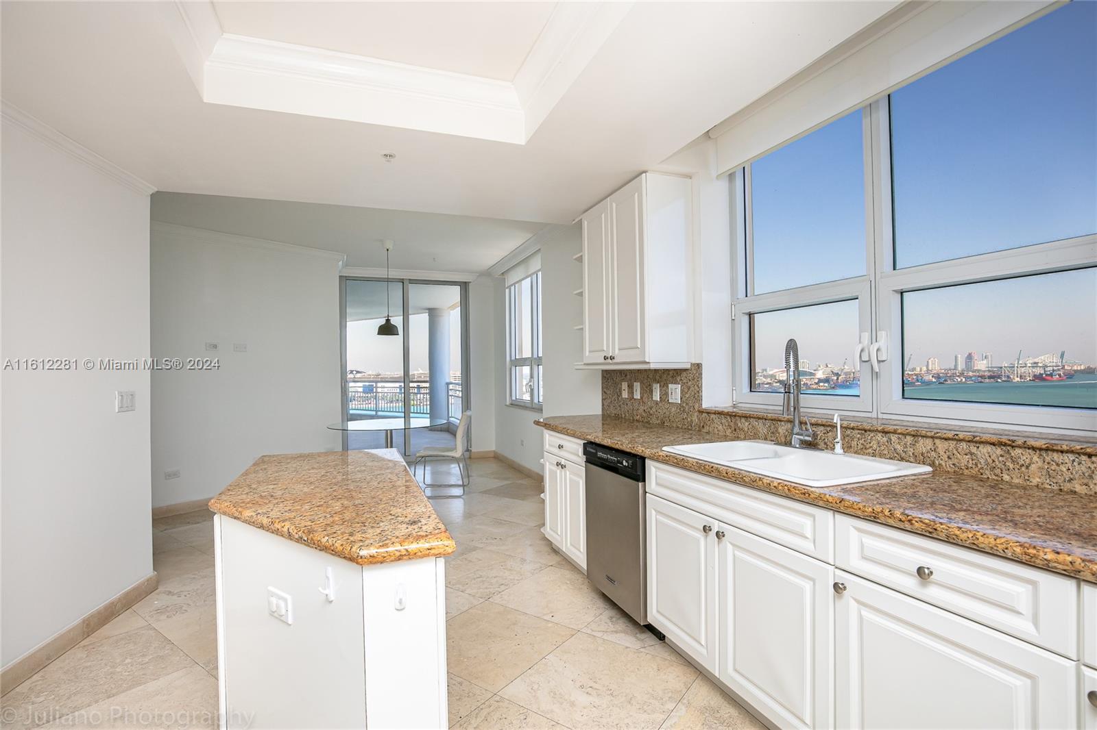 THREE TEQUESTA POINT COND - Residential