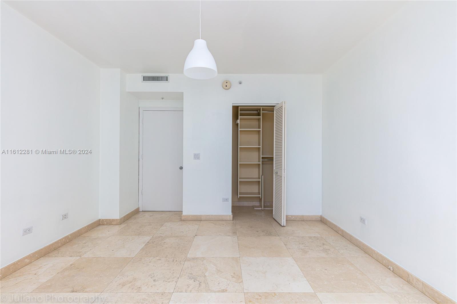 THREE TEQUESTA POINT COND - Residential