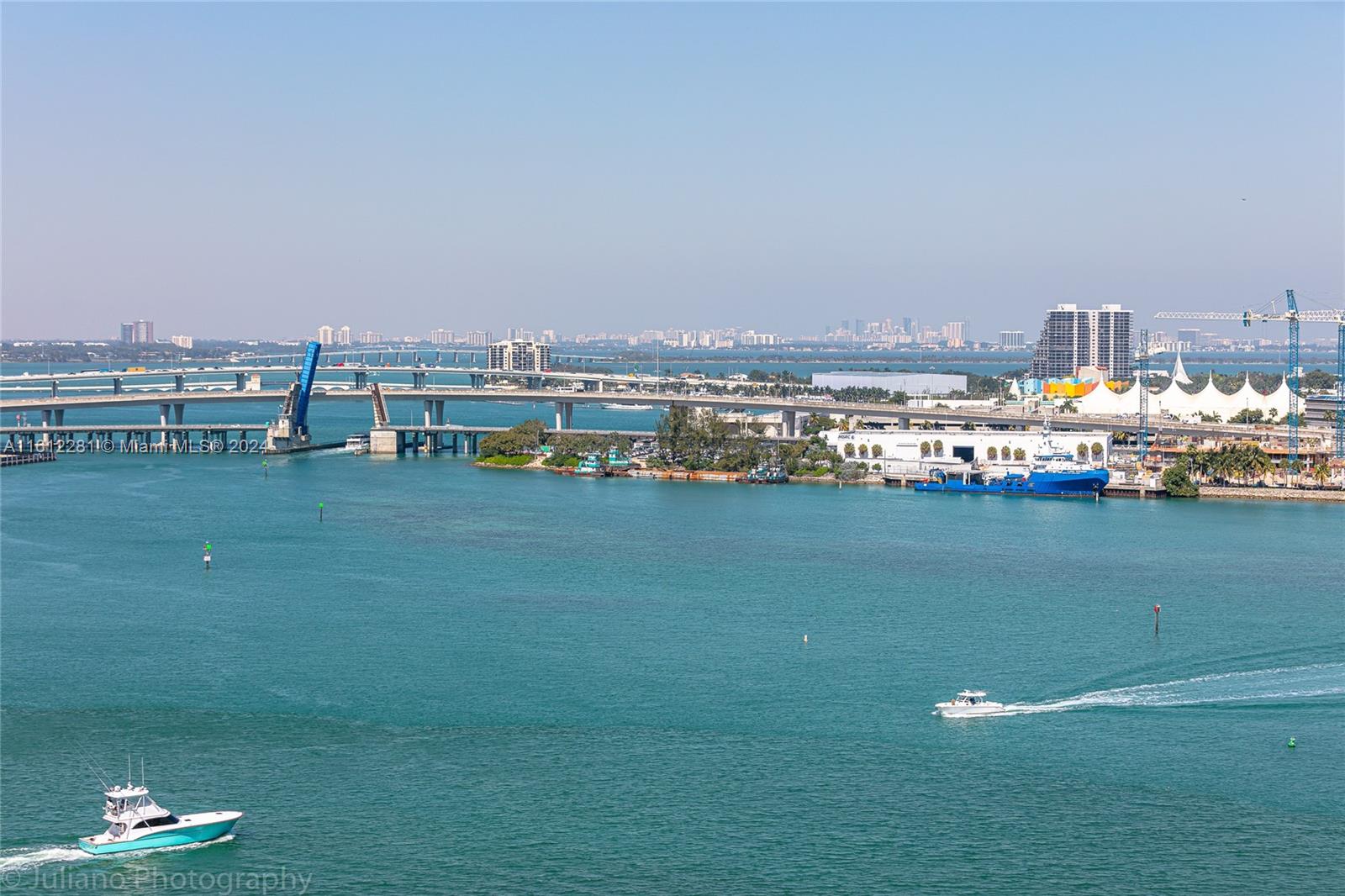 THREE TEQUESTA POINT COND - Residential