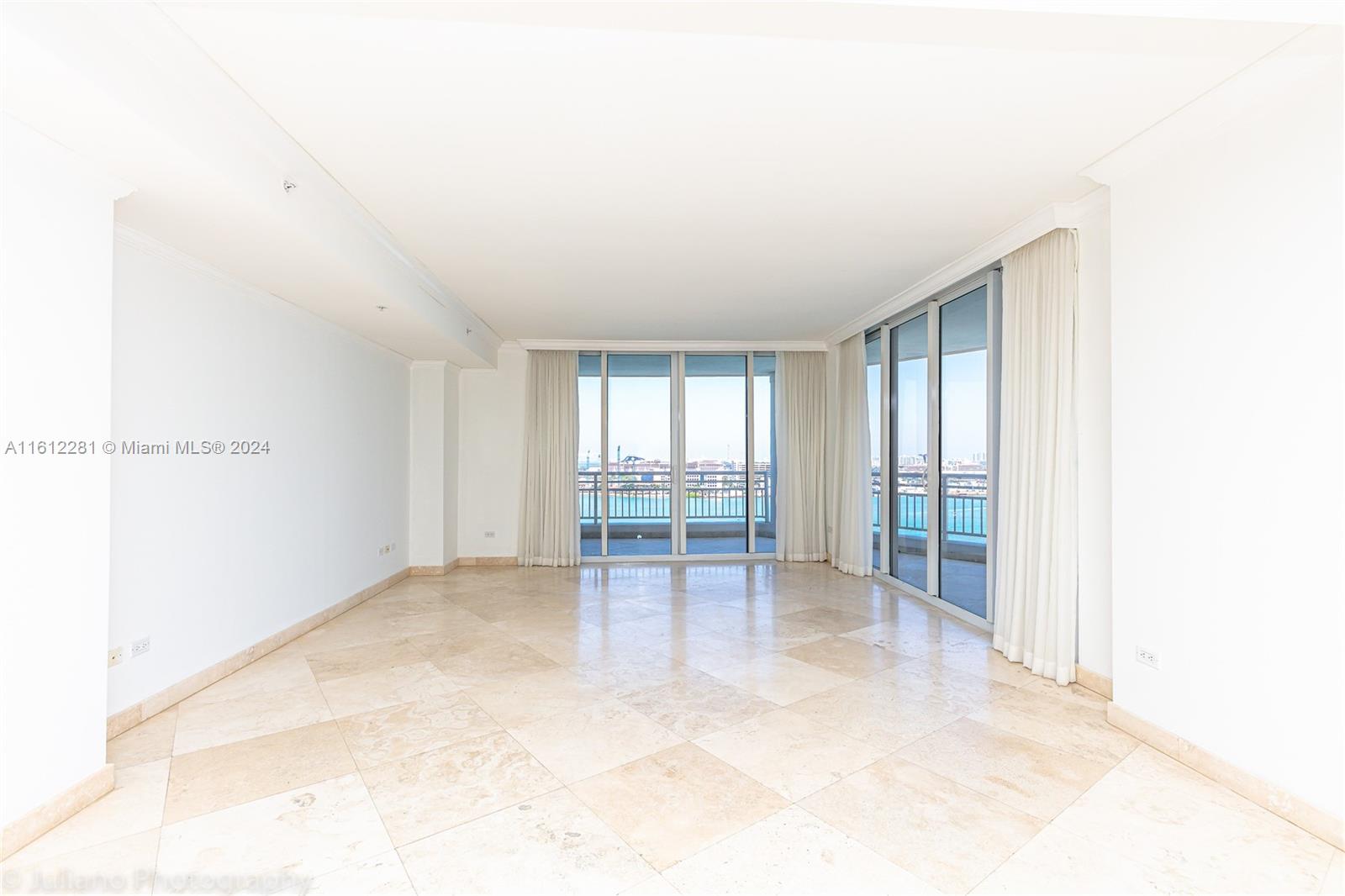 THREE TEQUESTA POINT COND - Residential