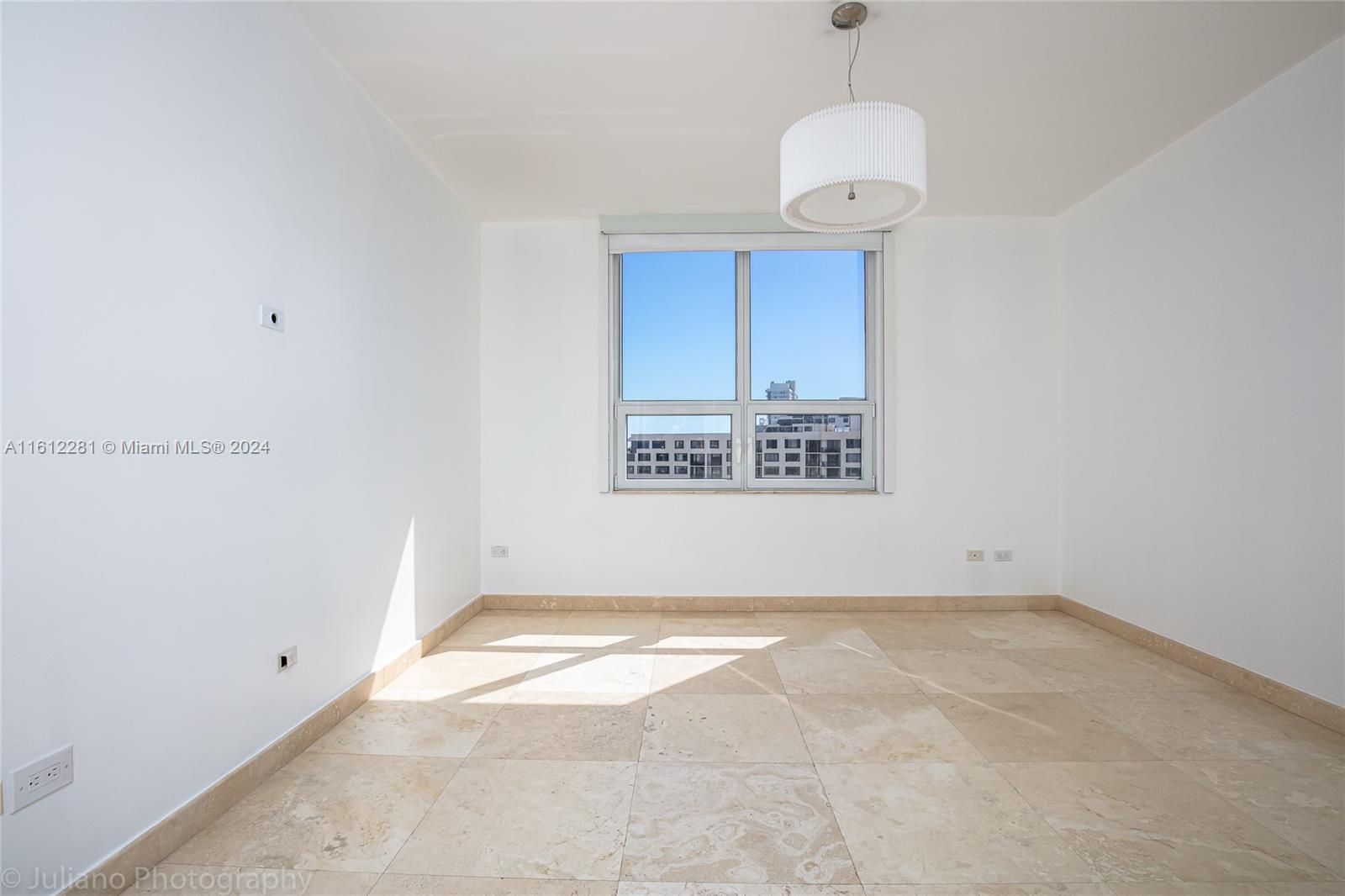 THREE TEQUESTA POINT COND - Residential