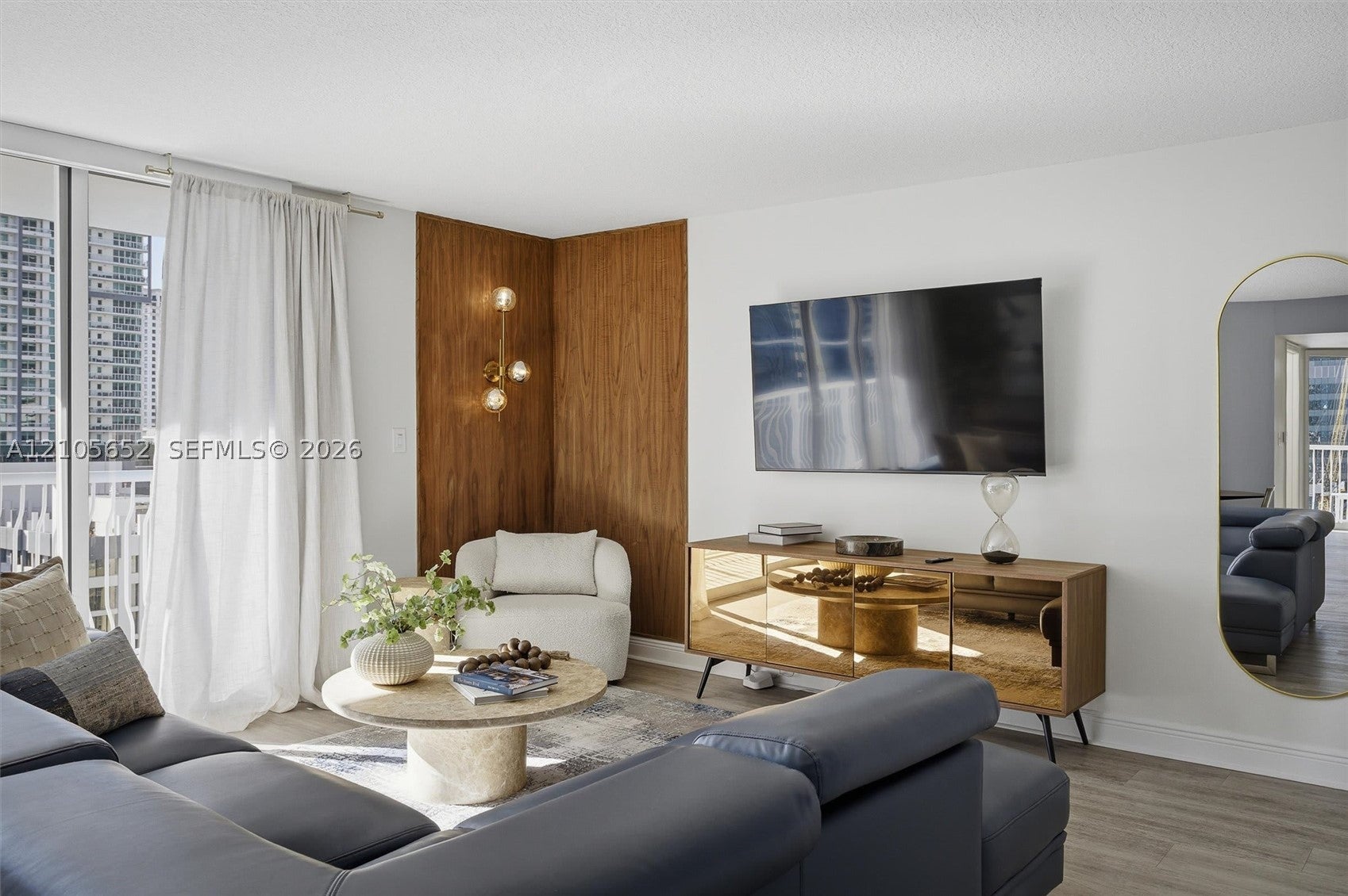 1200 Brickell Bay Dr 1723