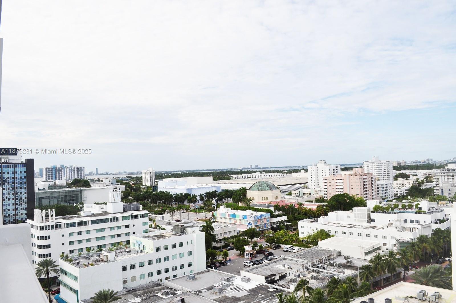 THE DECOPLAGE CONDO - Residential Lease