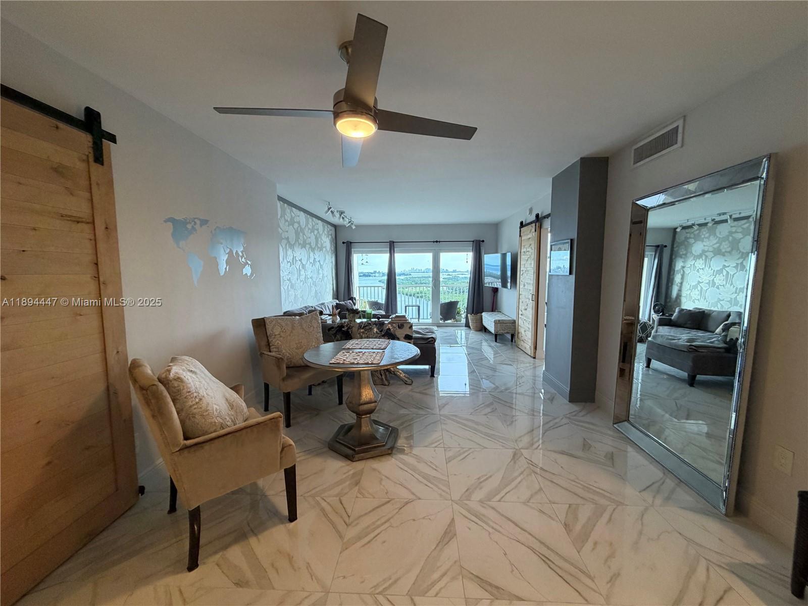 ARLEN HOUSE CONDO - Residential