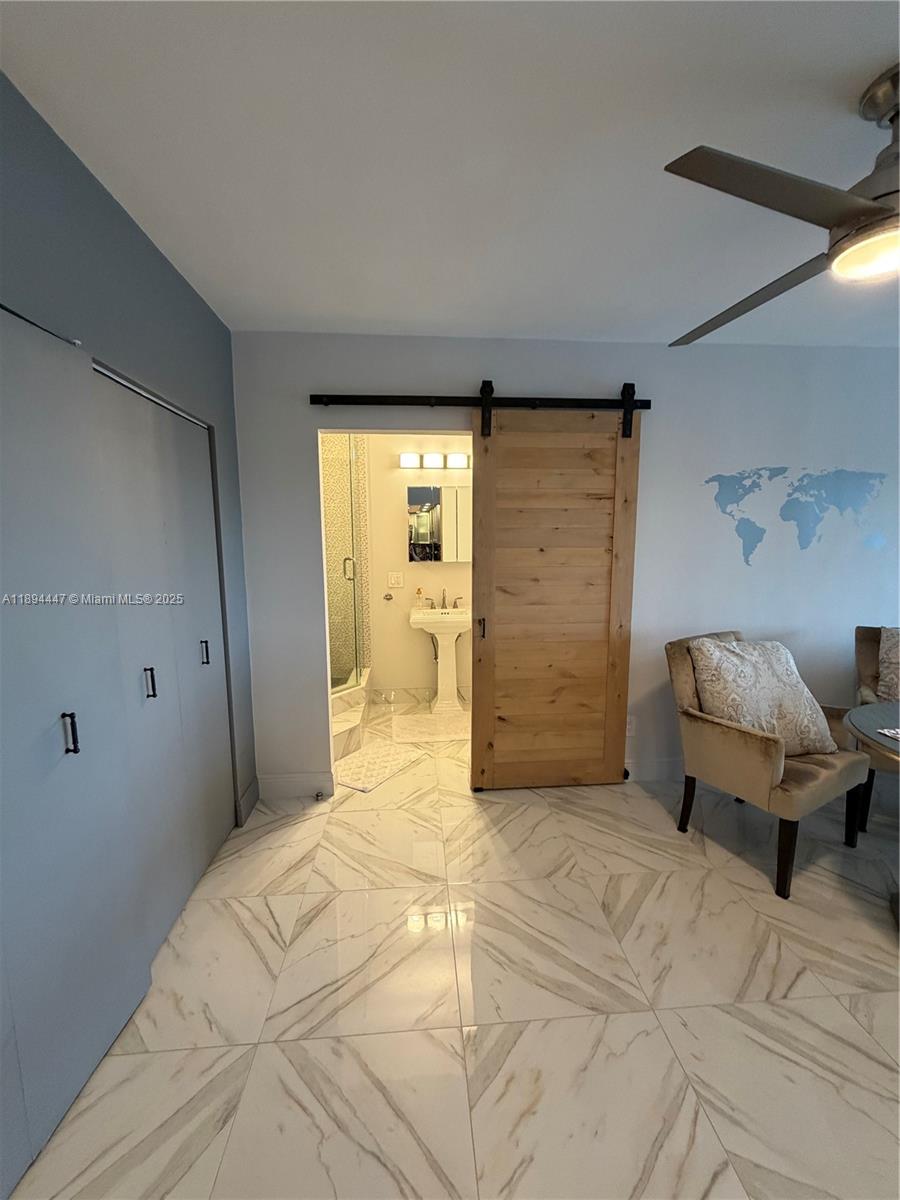 ARLEN HOUSE CONDO - Residential