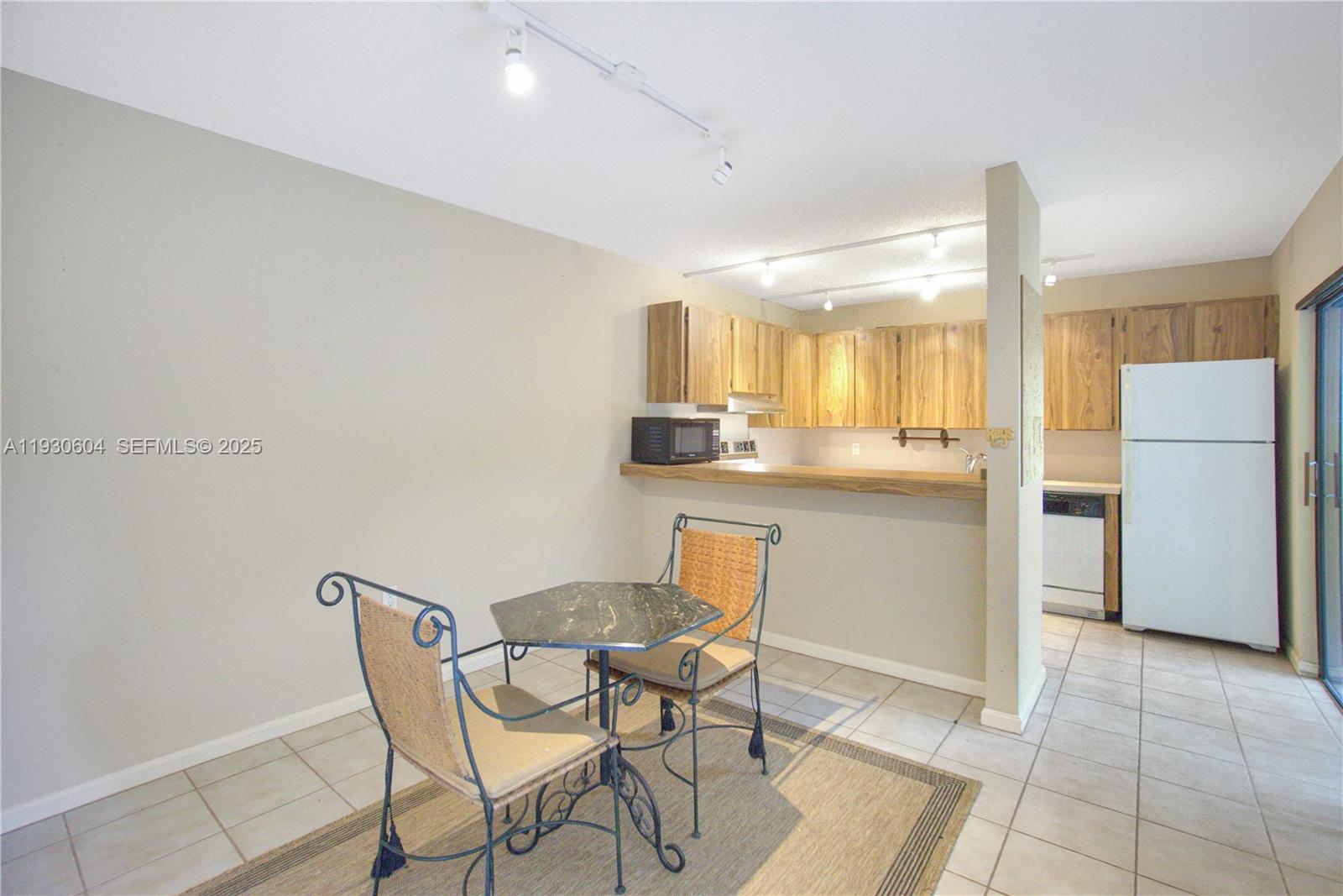 SANDALWOOD ESTATES - Residential