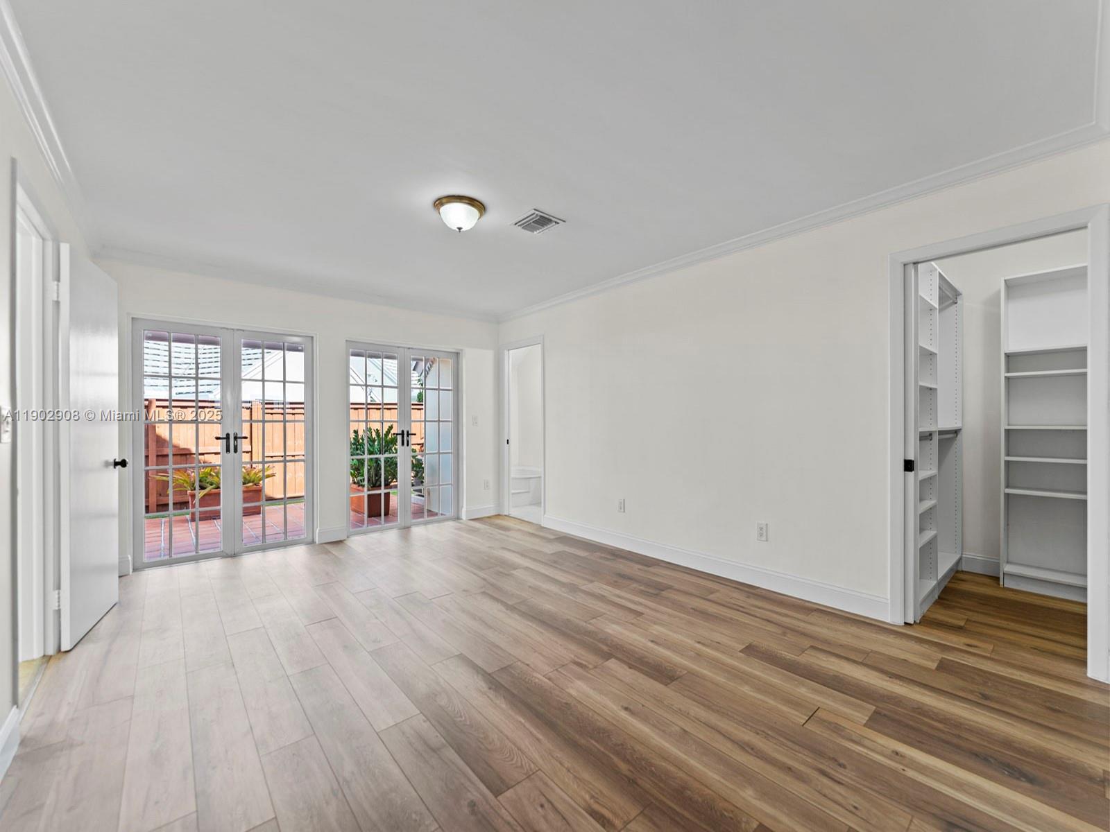 1ST ADDN TO DORAL WOODS - Residential Lease