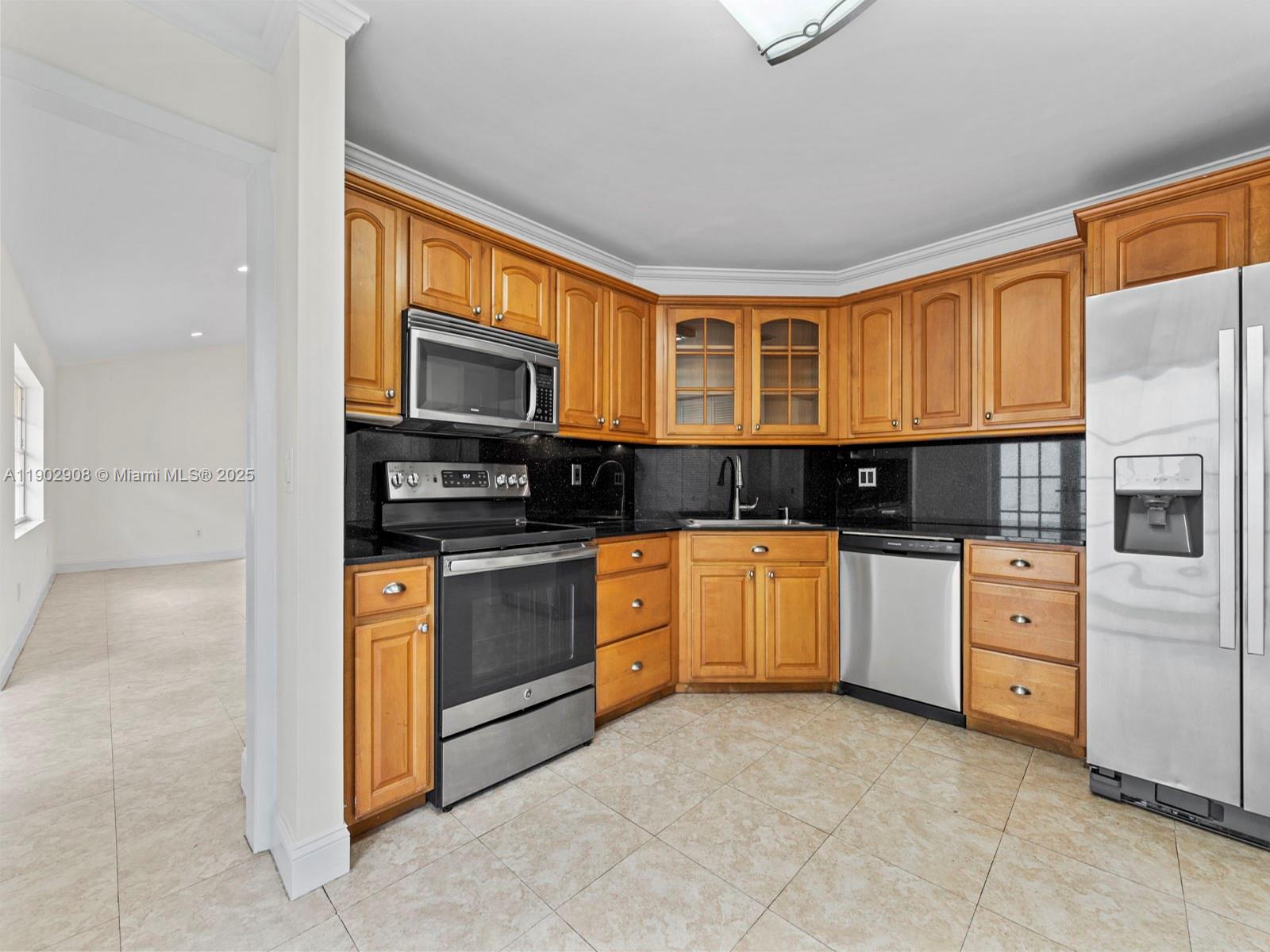 1ST ADDN TO DORAL WOODS - Residential Lease