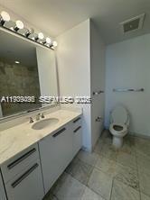 1060 BRICKELL CONDOUNIT - Residential