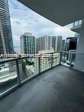 1060 BRICKELL CONDOUNIT - Residential