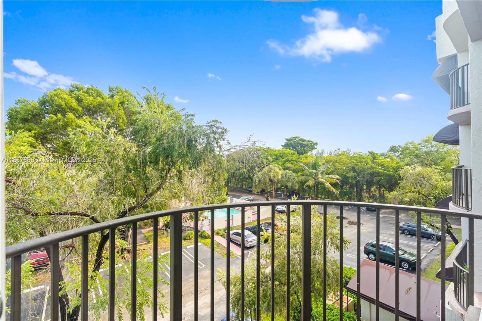 CORAL SPRINGS TOWER CLUB - Residential