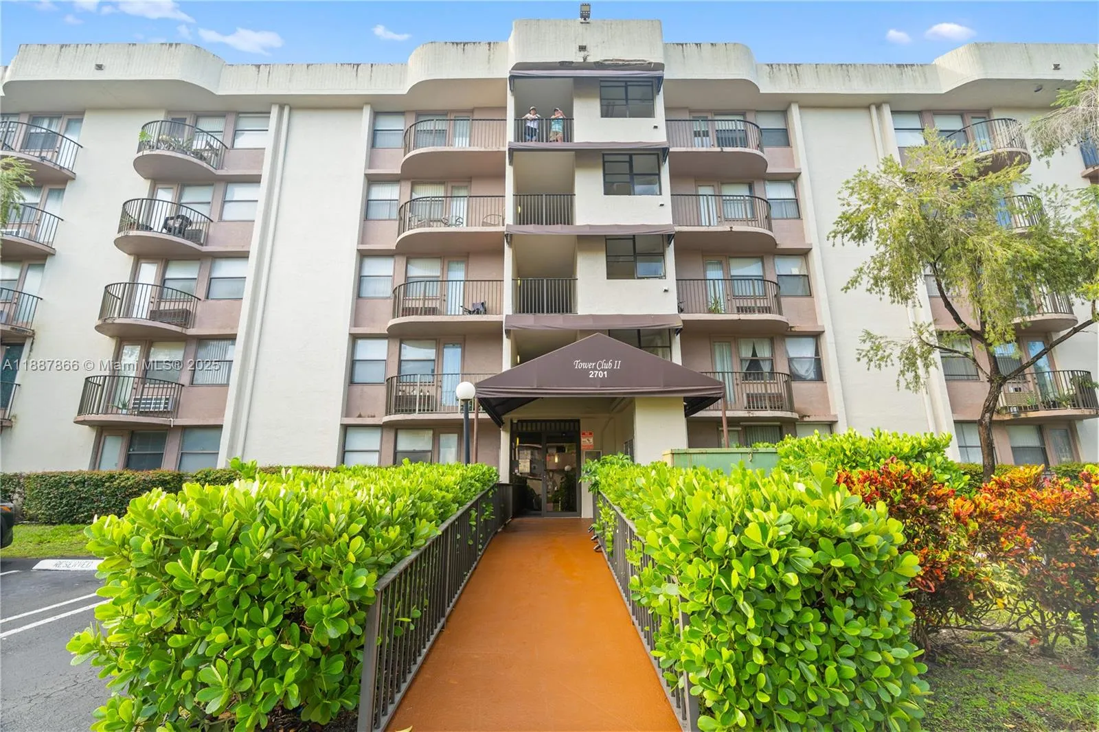 Coral Springs, Florida 33065, United States, 1 Bedroom Bedrooms, ,1 BathroomBathrooms,Residential,Active,219642